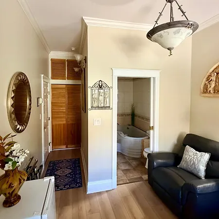 Ocean Breeze Executive Bed And Breakfast-2